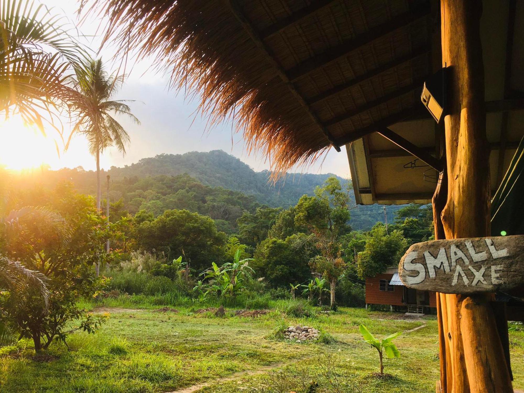 Seree Bungalows & Chill Bar Ко Чанг Экстерьер фото